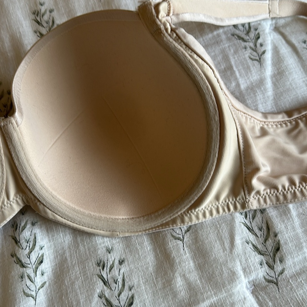 Soma stunning support smooth full coverage bra 38D pale tan. - Picture 4 of 7